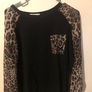 1x leopard print shirt